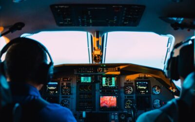 Prinsip dasar dalam menerbangkan pesawat komersial dalam simulator pesawat