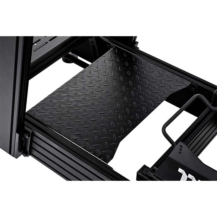 Thermaltake GR900 Racing Simulator Cockpit - Image 2