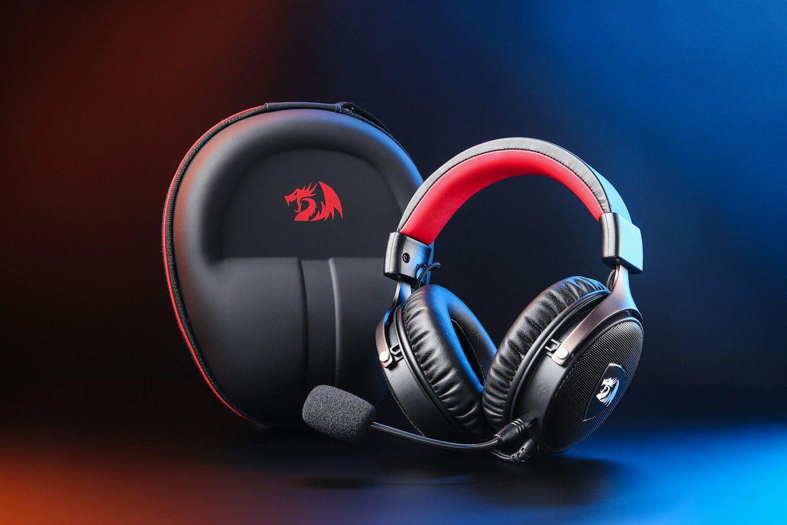 Photo by Rebekah Yip black and red beats by dr dre headphones