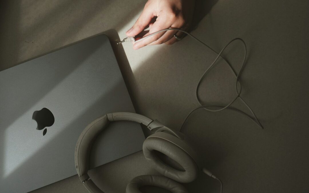 Headphone Analog (Audio Jack) vs Headphone Digital (USB).