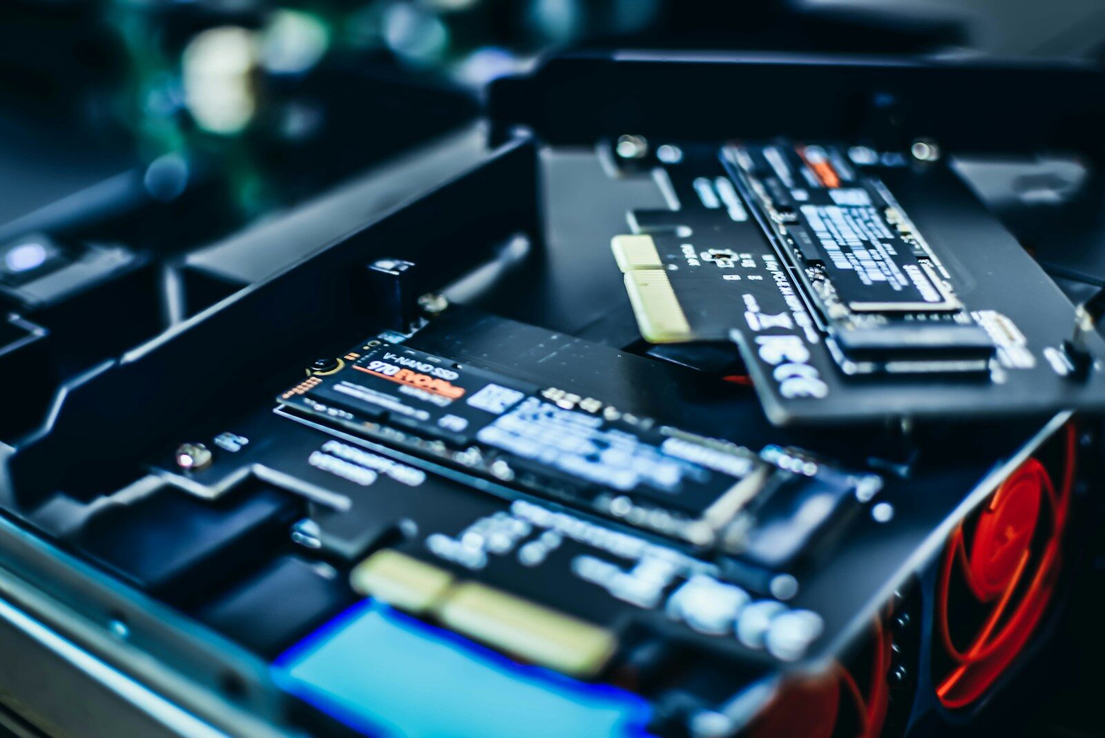 Photo by Marc PEZIN black and gray computer motherboard