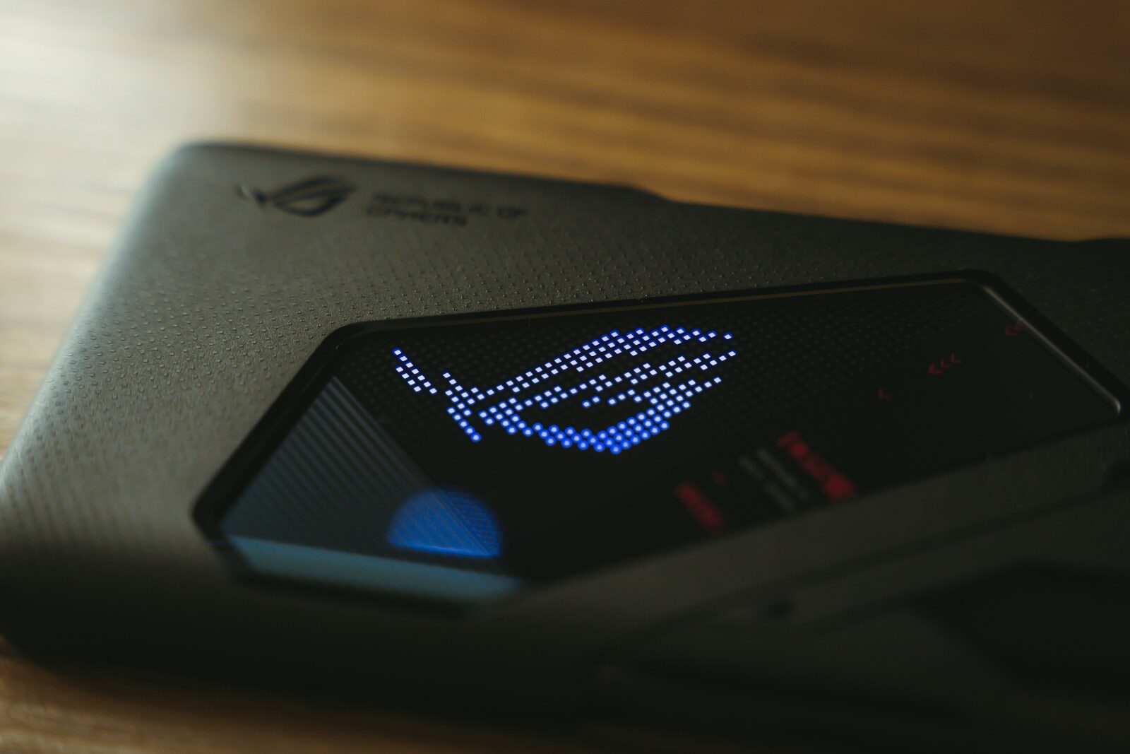 black and blue digital device